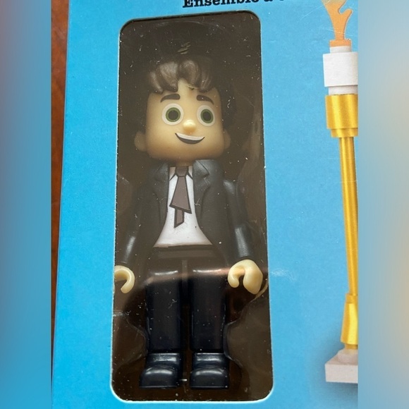 The Office Jim's Wedding Buildable Set Single Figure Construction Toy - PhatMojo - Picture 4 of 4